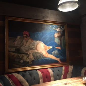 The Loose Moose - Sports Bars Near Me - Toronto, Ontario