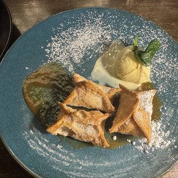 Johin'na - Peach Cobbler - Japanese Near Me - Birmingham, Alabama