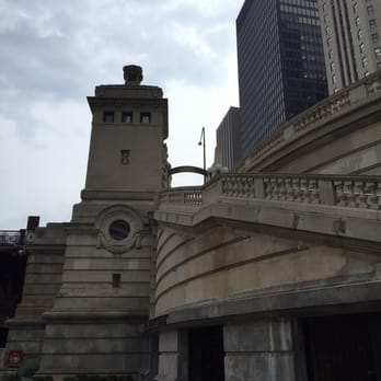 Chicago Riverwalk - Landmarks & Historical Buildings Near Me - Chicago, Illinois