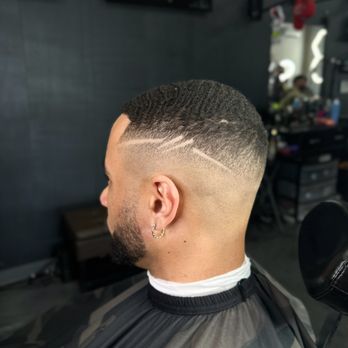 Ninety Degrees Barber - Barbers Near Me - Dallas, Texas Ninety Degrees Barber - Barbers Near Me - Dallas, Texas