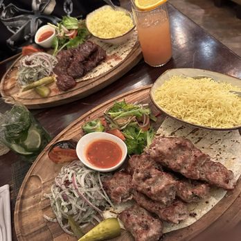 Tsob Tsobe - Mediterranean lamb kebab platter Mojitos  Sex on the beach - Mediterranean Near Me - Brooklyn, New York