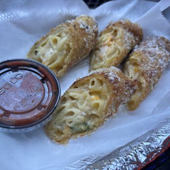Casino El Camino - Mac and cheese eggrolls - Dive Bars Near Me - Austin, Texas Casino El Camino - Mac and cheese eggrolls - Dive Bars Near Me - Austin, Texas