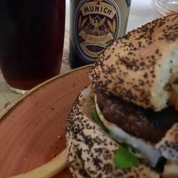 Cantinho dos Anjos - A local Dunkel Beer  and a burger