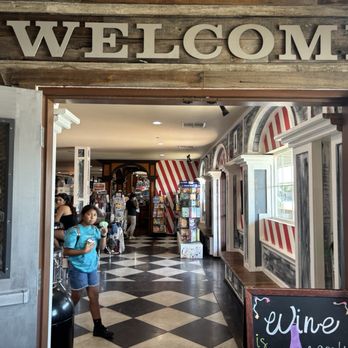 Wild Jacks Tex Mex BBQ - Gift shop entrance next door - Barbeque Near Me - Kettleman City, California Wild Jacks Tex Mex BBQ - Gift shop entrance next door - Barbeque Near Me - Kettleman City, California