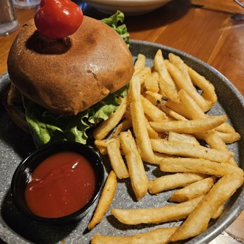 The Cottage - Billionaire burger - New American Near Me - Sarasota, Florida