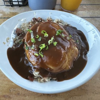 Kihei Caffe - Traditional Loco Moco. - Hawaiian Near Me - Kihei, Hawaii