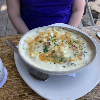 Honu Oceanside - Lobster Mac And Cheese - Seafood Near Me - Lahaina, Hawaii Honu Oceanside - Lobster Mac And Cheese - Seafood Near Me - Lahaina, Hawaii