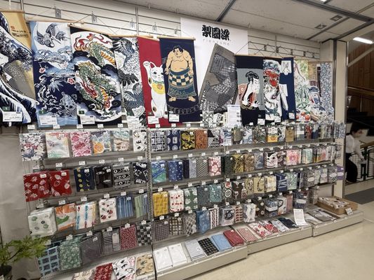 Hands Shibuya by null