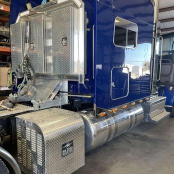 Big Rig Truck Accessories - Auto Parts & Supplies Near Me - New Braunfels, Texas Big Rig Truck Accessories - Auto Parts & Supplies Near Me - New Braunfels, Texas