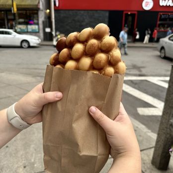 Bubble Waffle Lady - Waffles Near Me - Boston, Massachusetts