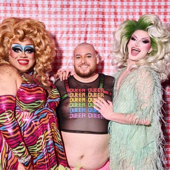 Massive - Gay Bars Near Me - Seattle, Washington