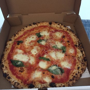 Pizzeria Oro di Napoli - Margarita pizza - Pizza Near Me - Toronto, Ontario Pizzeria Oro di Napoli - Margarita pizza - Pizza Near Me - Toronto, Ontario