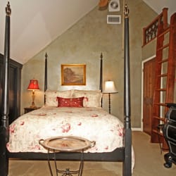Orchard Hill