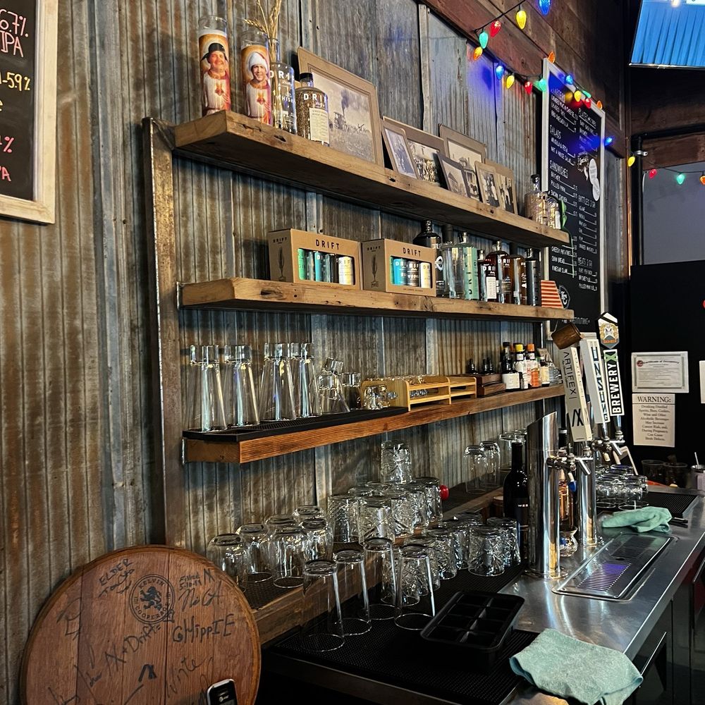 Drift Distillery - Bar area - Distilleries Near Me - San Clemente, California Drift Distillery - Bar area - Distilleries Near Me - San Clemente, California