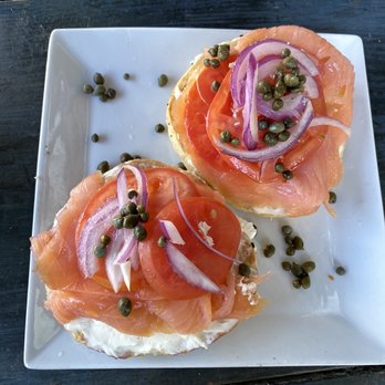 Baked On Maui - Salmon bagel - New American Near Me - Haiku, Hawaii