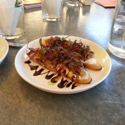Savor Healdsburg Food Tours - Goat cheese tostada with truffle honey.