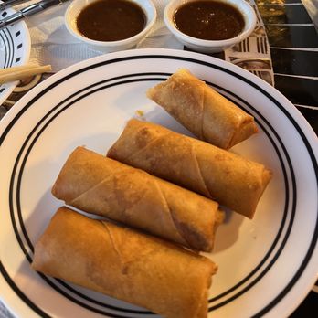 Tiny Saigon - Pork egg rolls - Vietnamese Near Me - Corona, California Tiny Saigon - Pork egg rolls - Vietnamese Near Me - Corona, California