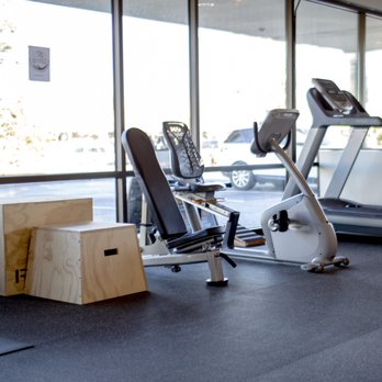 Ultra Physical Therapy & Hand Center - Main Room - Physical Therapy Near Me - Beaverton, Oregon Ultra Physical Therapy & Hand Center - Main Room - Physical Therapy Near Me - Beaverton, Oregon