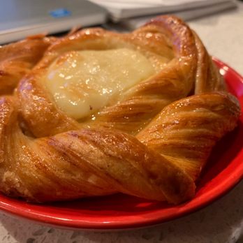 Lestat's Hillcrest - Cheese danish - Coffee & Tea Near Me - San Diego, California