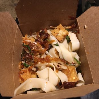 Vu Noodles - Caramelized onion and tofu noodle! - Noodles Near Me - Charlottesville, Virginia Vu Noodles - Caramelized onion and tofu noodle! - Noodles Near Me - Charlottesville, Virginia