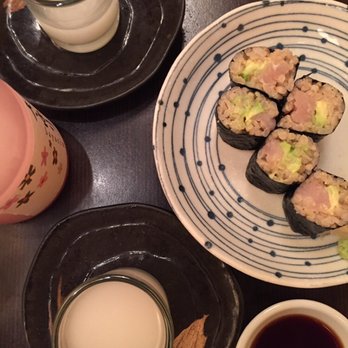 Shizen Ya - Tuna roll - Japanese Near Me - Vancouver, British Columbia