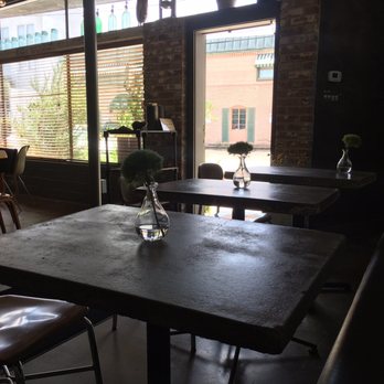 Piggy's Kitchen & Bar - Tables inside - Breakfast & Brunch Near Me - Houston, Texas Piggy's Kitchen & Bar - Tables inside - Breakfast & Brunch Near Me - Houston, Texas