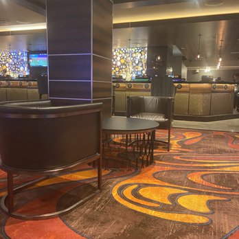 10 North Lounge - seating and bar area - Cocktail Bars Near Me - Atlantic City, New Jersey