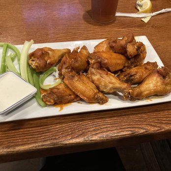 Clever Monkey Craft Grill & Bar - Hot wings - New American Near Me - Osprey, Florida Clever Monkey Craft Grill & Bar - Hot wings - New American Near Me - Osprey, Florida