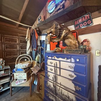 Glamtic - Antiques Near Me - Bakersfield, California Glamtic - Antiques Near Me - Bakersfield, California