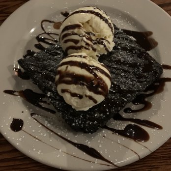 Summer House - Brownie with chocolate syrup and vanilla ice cream - American Near Me - Rehoboth Beach, Delaware Summer House - Brownie with chocolate syrup and vanilla ice cream - American Near Me - Rehoboth Beach, Delaware