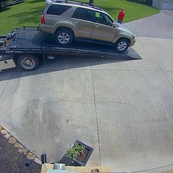 J Hooks Towing & Recovery - Picking up my 4Runner to get it to Jim's Automotive.