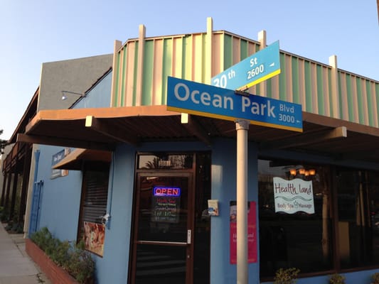 Health Land Body Spa by null