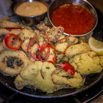 OLIVIA - Gluten free Fried calamari and cauliflower - Italian Near Me - Tampa, Florida OLIVIA - Gluten free Fried calamari and cauliflower - Italian Near Me - Tampa, Florida