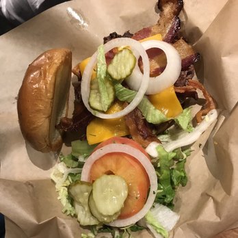 Cheddar's Scratch Kitchen - Bacon Cheeseburger - American Near Me - Indianapolis, Indiana