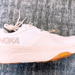 Lucky Feet Shoes - Hoka Transport Shoes