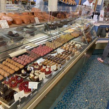 Stohrer - Candy Stores Near Me - Paris, 75