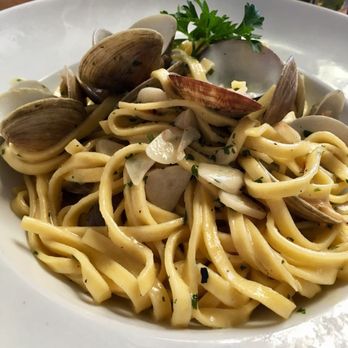Tutto Pizza & Pasta - Italian Near Me - Key Biscayne, Florida Tutto Pizza & Pasta - Italian Near Me - Key Biscayne, Florida