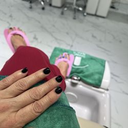 Nail Design - Dip nails with gel brush