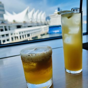 Miku - Bergamot sour (CAD $16) and little emperor (CAD $8) - Japanese Near Me - Vancouver, British Columbia