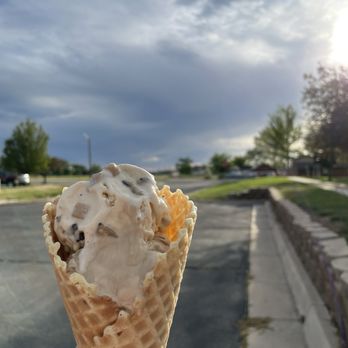 Thurgood Creamery - 1 scoop salted caramel and 1 scoop cookie dough - Ice Cream & Frozen Yogurt Near Me - Syracuse, Utah Thurgood Creamery - 1 scoop salted caramel and 1 scoop cookie dough - Ice Cream & Frozen Yogurt Near Me - Syracuse, Utah