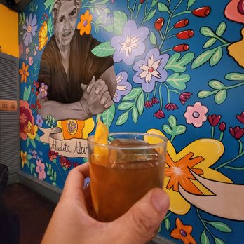 En Vida PDX - Interior - Latin American Near Me - Portland, Oregon