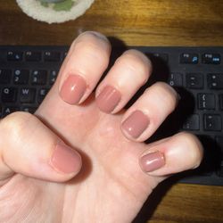 Gel manicure