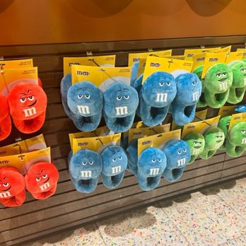 M&M'S New York - Slippers - Candy Stores Near Me - New York, New York M&M'S New York - Slippers - Candy Stores Near Me - New York, New York