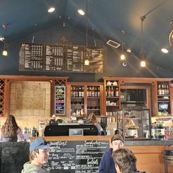 Adagio Bean & Leaf - Cute little coffee shop/cafe