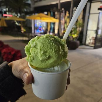 Ben Scoops - Ice Cream & Frozen Yogurt Near Me - Torrance, California