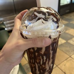 Choc Mac nut frappe Choc Mac nut frappe