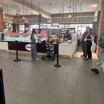 Häagen-Dazs - Ice Cream & Frozen Yogurt Near Me - Central Valley, New York Häagen-Dazs - Ice Cream & Frozen Yogurt Near Me - Central Valley, New York