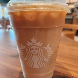 Cold Brew with Nondairy Vanilla Sweet Cream Cold Foam Cold Brew with Nondairy Vanilla Sweet Cream Cold Foam