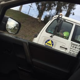 I think some people can handle talking and driving(multitasking) some should just stick to one thing at a time!