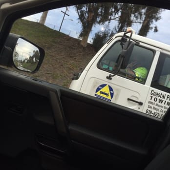 Coastal Pride Towing - I think some people can handle talking and driving(multitasking) some should just stick to one thing at a time! - Towing Near Me - San Diego, California